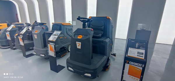 橙犀洗地机可以用来办公楼清洁吗